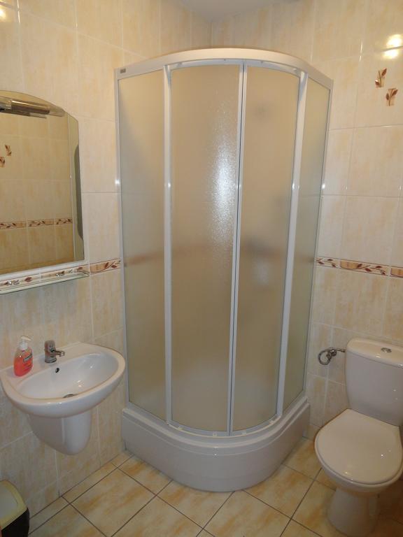 Hotel Wielkopolanka Sroda Wielkopolska Phòng bức ảnh
